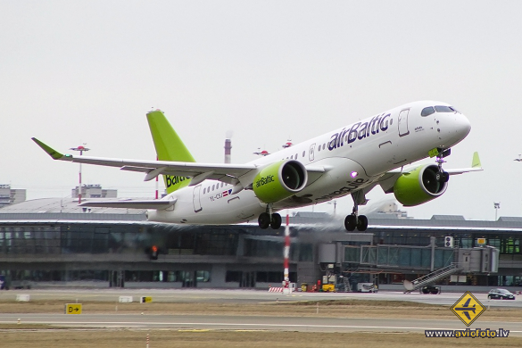 Airbus A220-300